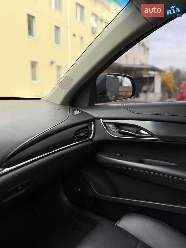 Седан Cadillac ATS 2013 в Вознесенську фото 29 Седан Cadillac ATS 2013 в Вознесенську