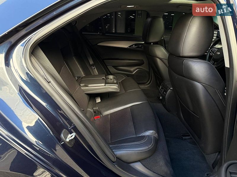 Седан Cadillac ATS 2016 в Киеве