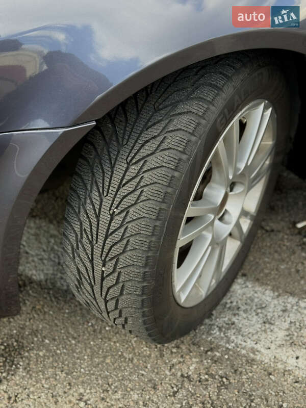 Седан Cadillac BLS 2006 в Києві