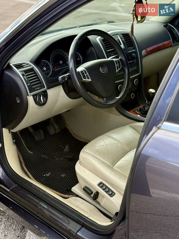 Седан Cadillac BLS 2006 в Києві
