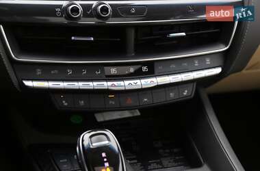 Седан Cadillac CT5 2020 в 