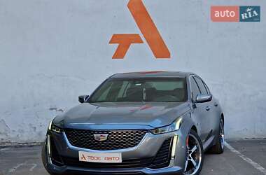 Седан Cadillac CT5 2021 в 