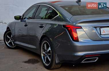 Седан Cadillac CT5 2021 в 