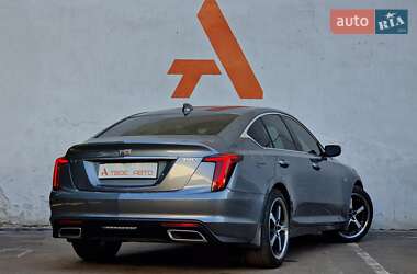 Седан Cadillac CT5 2021 в 