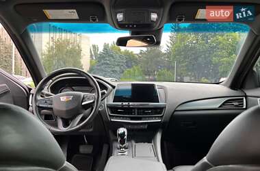 Седан Cadillac CT5 2021 в 