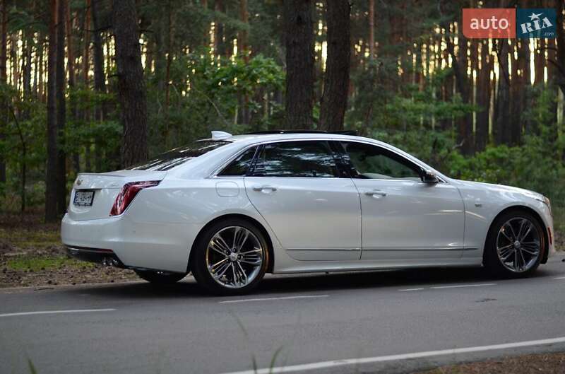 Седан Cadillac CT6 2018 в Полтаві