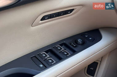 Седан Cadillac CT6 2016 в 
