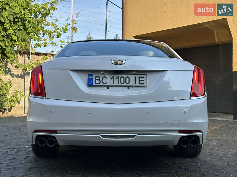 Седан Cadillac CT6 2016 в Буську