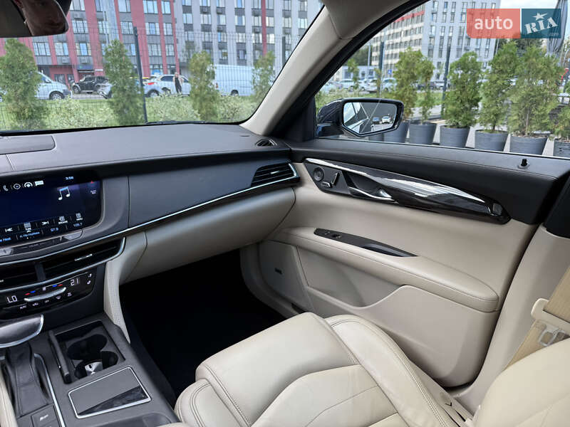 Седан Cadillac CT6 2016 в Киеве