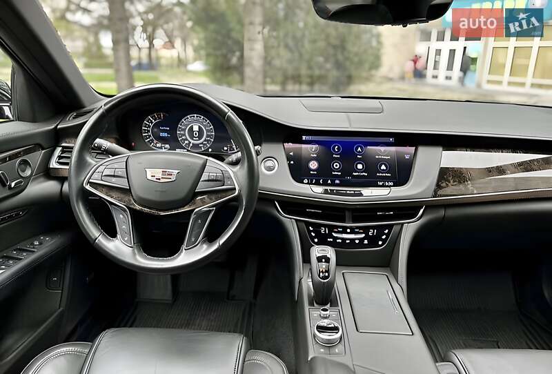 Седан Cadillac CT6 2018 в Киеве фото 10 Седан Cadillac CT6 2018 в Киеве