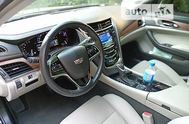 Седан Cadillac CTS 2015 в Львове