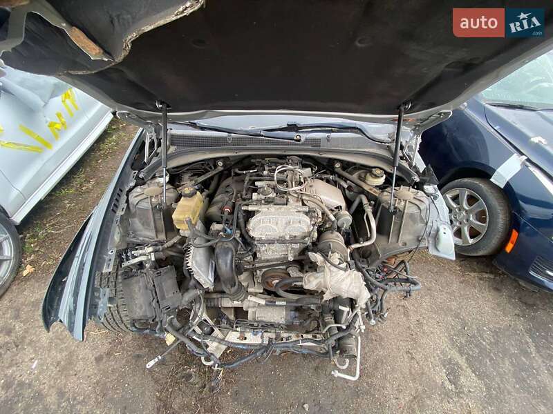 Седан Cadillac CTS 2013 в Новому Бузі