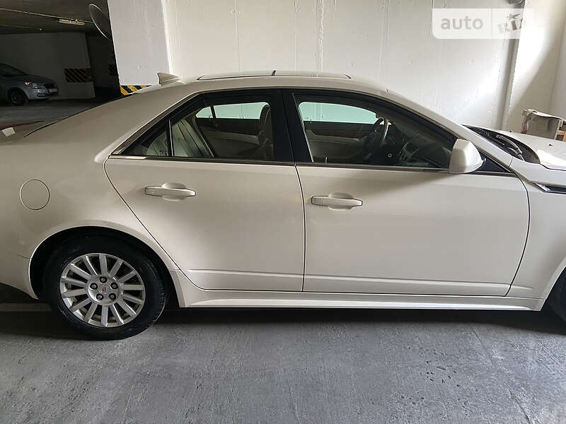 Седан Cadillac CTS 2010 в Одесі