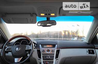 Седан Cadillac CTS 2010 в 