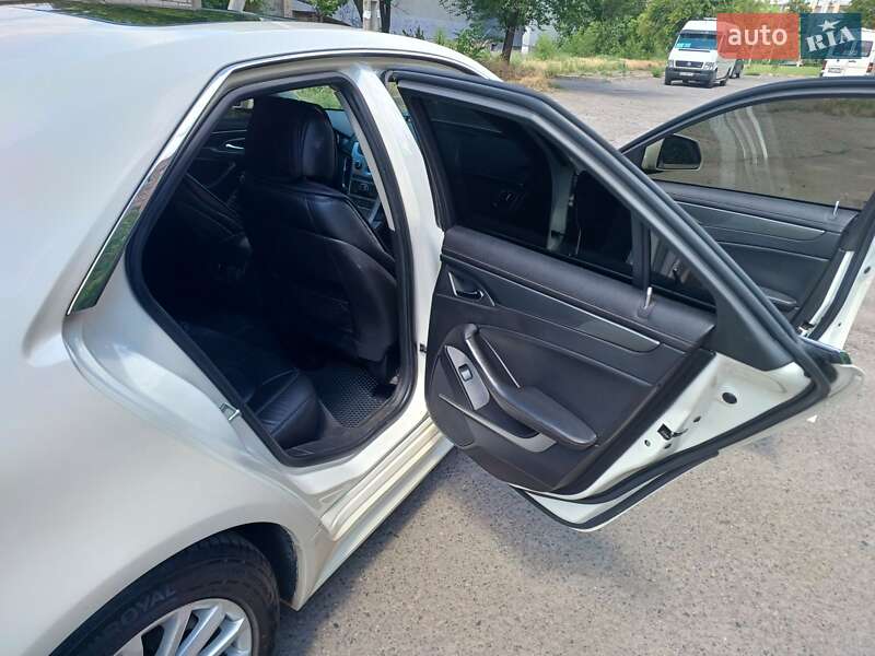 Седан Cadillac CTS 2012 в Кривом Роге фото 7 Седан Cadillac CTS 2012 в Кривом Роге