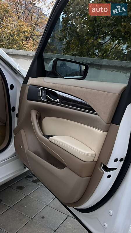 Седан Cadillac CTS 2016 в Черкассах фото 24 Седан Cadillac CTS 2016 в Черкассах