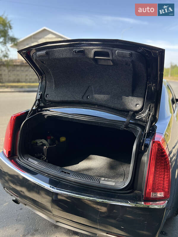 Седан Cadillac CTS 2012 в Львове