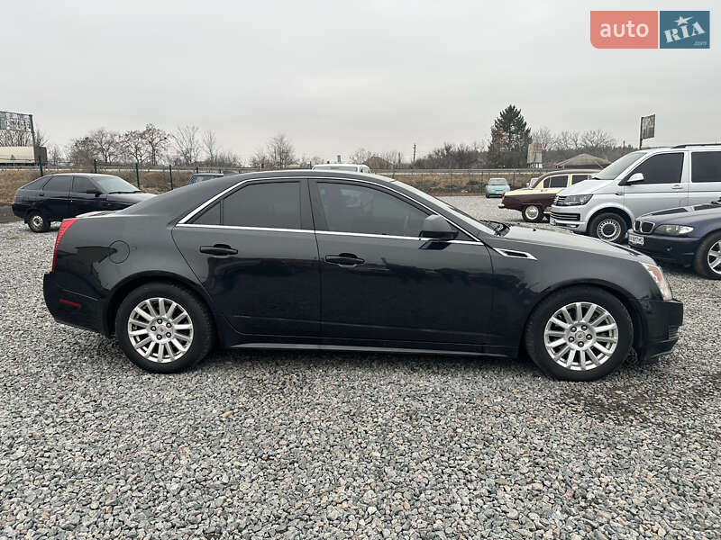 Седан Cadillac CTS 2011 в Пісочині