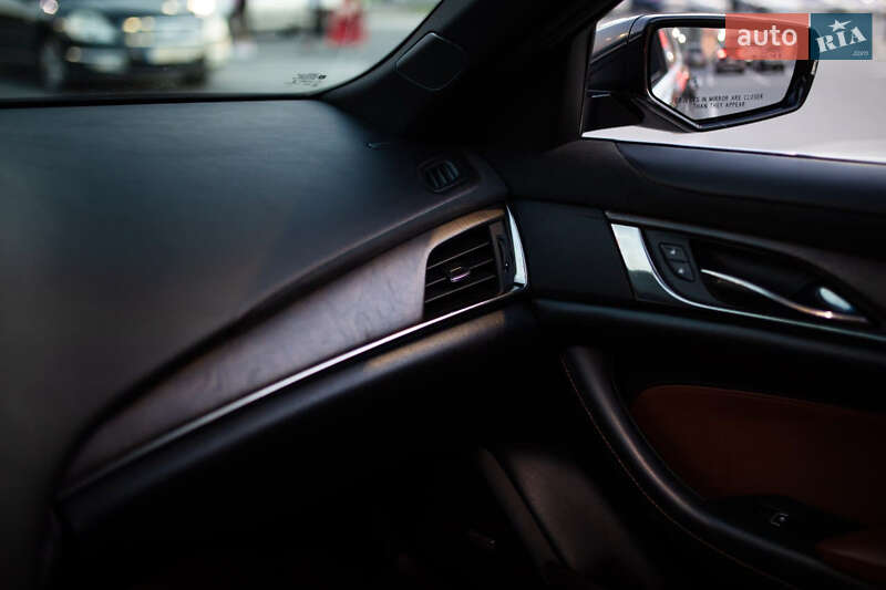 Седан Cadillac CTS 2014 в Львове фото 13 Седан Cadillac CTS 2014 в Львове