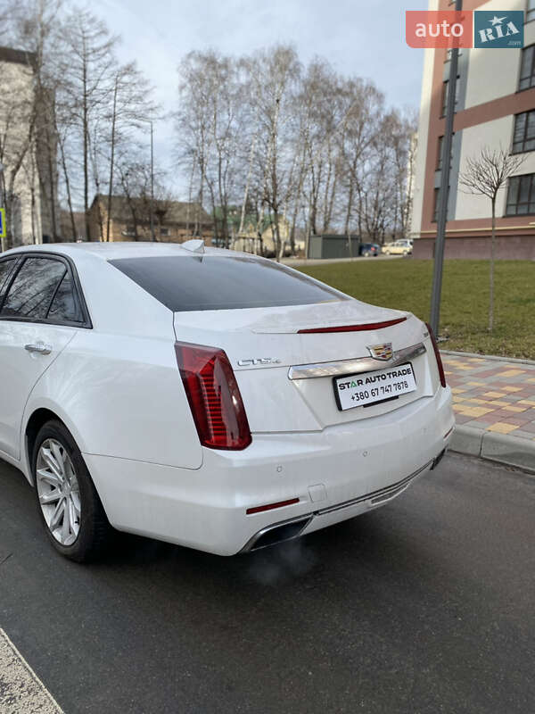 Седан Cadillac CTS 2015 в Тернополе