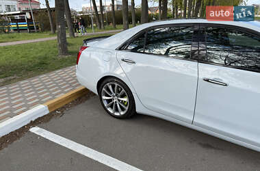 Седан Cadillac CTS 2013 в 
