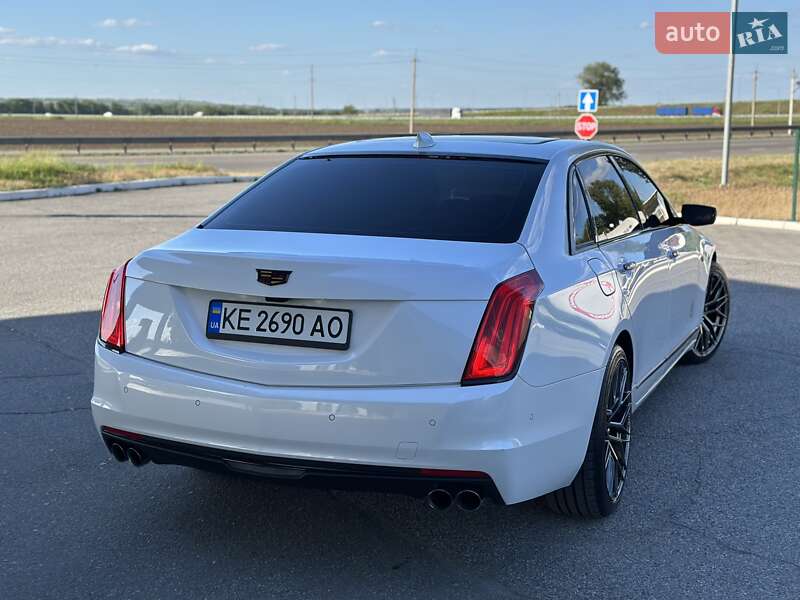 Седан Cadillac CTS 2016 в Дніпрі