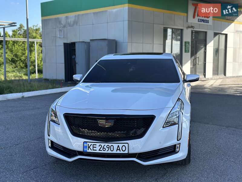 Седан Cadillac CTS 2016 в Дніпрі