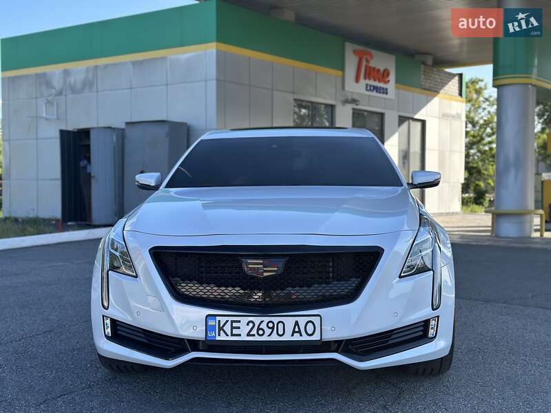 Седан Cadillac CTS 2016 в Дніпрі