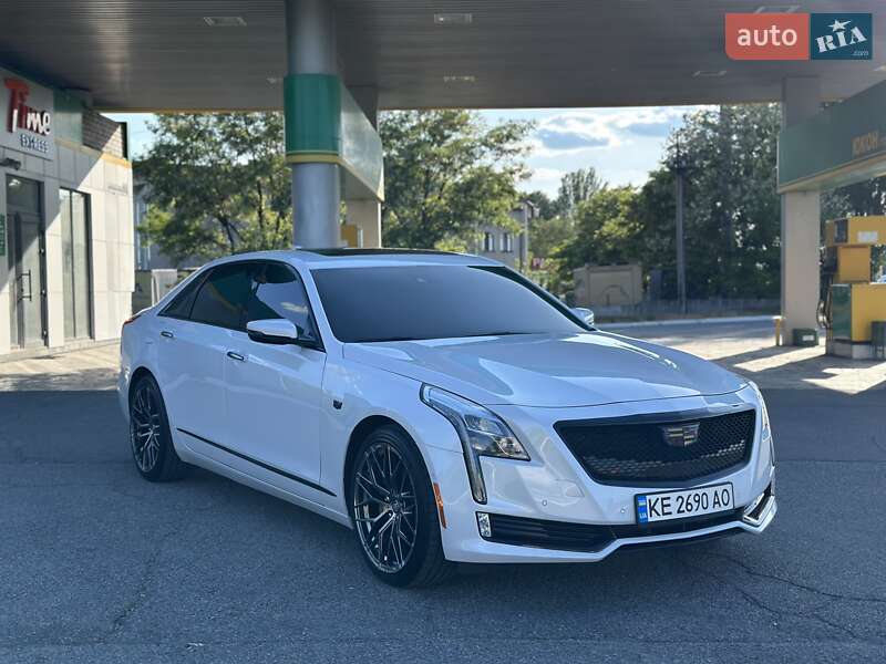 Седан Cadillac CTS 2016 в Дніпрі