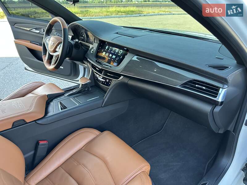 Седан Cadillac CTS 2016 в Дніпрі