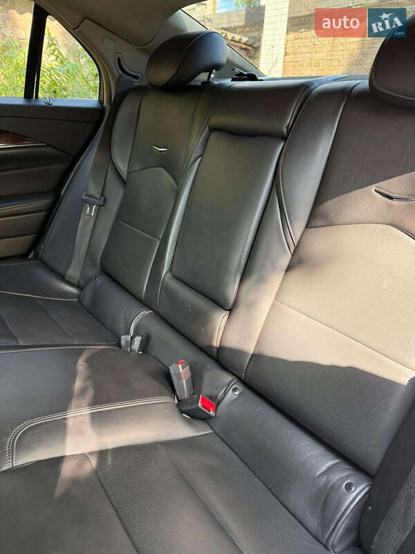 Седан Cadillac CTS 2014 в Кривом Роге