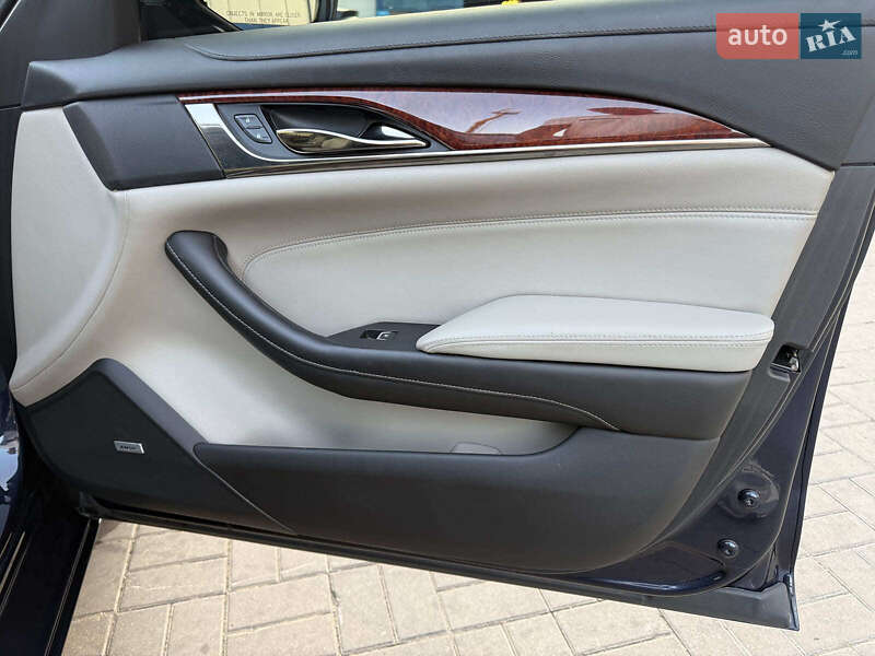 Седан Cadillac CTS 2015 в Одесі