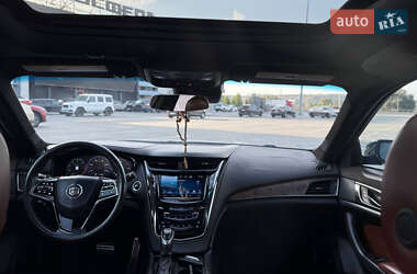 Седан Cadillac CTS 2013 в 