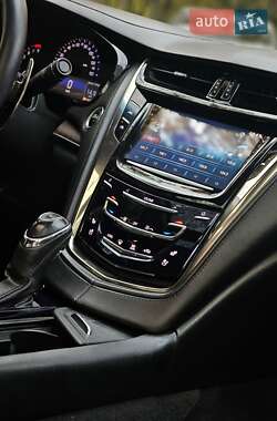 Седан Cadillac CTS 2015 в 