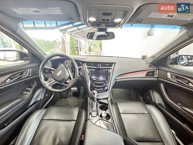 Седан Cadillac CTS 2016 в Киеве