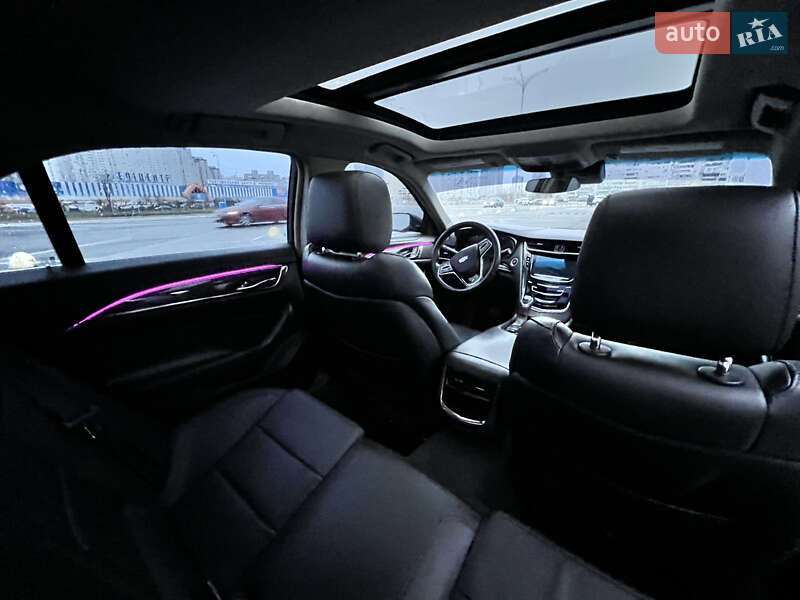 Седан Cadillac CTS 2016 в Киеве