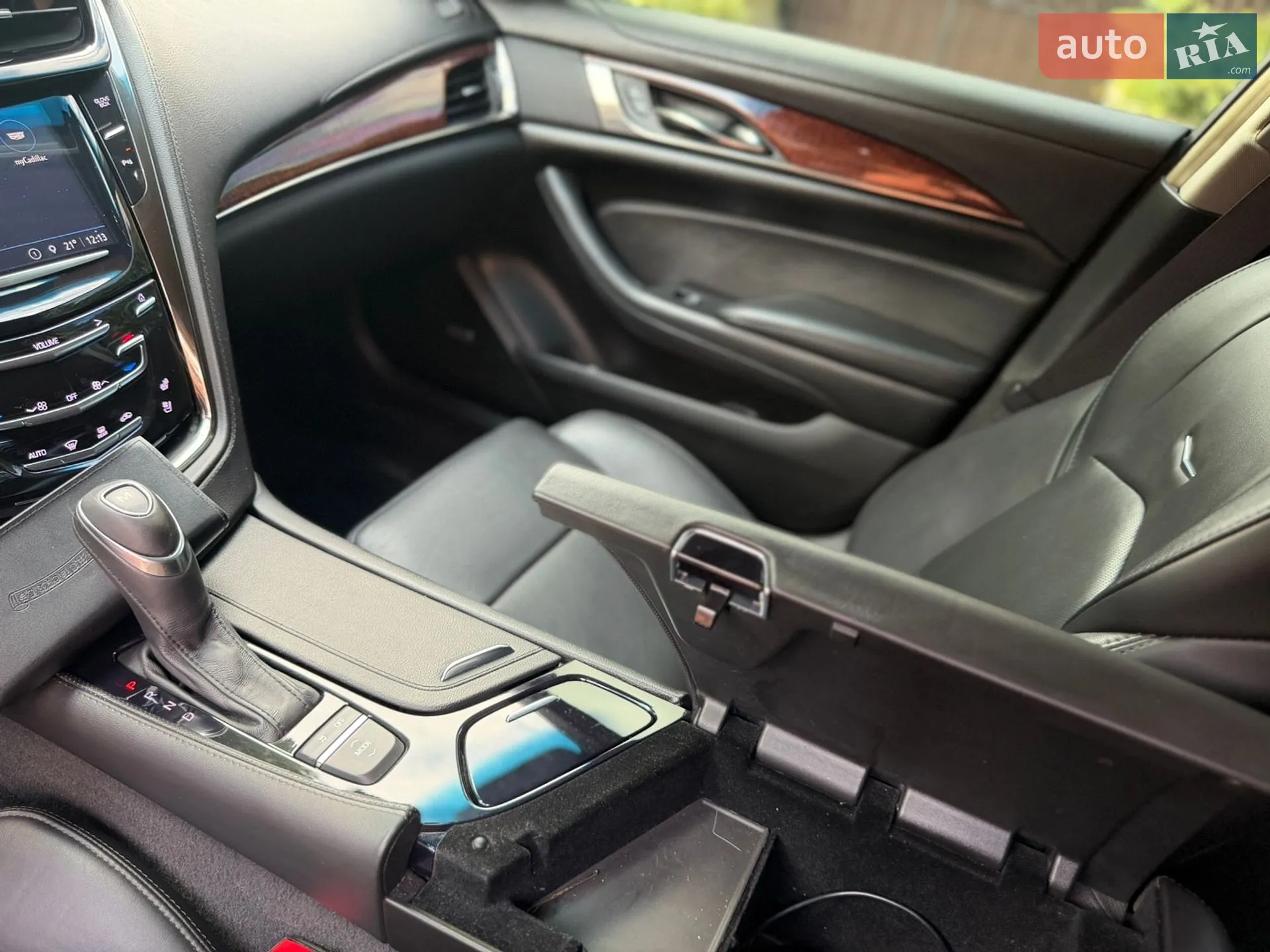 2017 Cadillac CTS - мініатюра 21