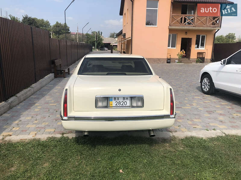 Седан Cadillac DE Ville 1996 в Каменец-Подольском