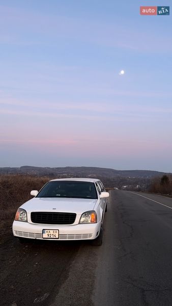 Cadillac DE Ville 2001