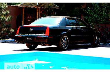 Седан Cadillac DTS 2006 в 