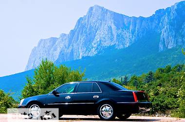 Седан Cadillac DTS 2006 в 