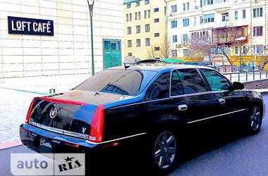 Седан Cadillac DTS 2006 в 