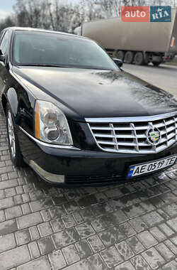 Седан Cadillac DTS 2006 в Кам'янець-Подільському