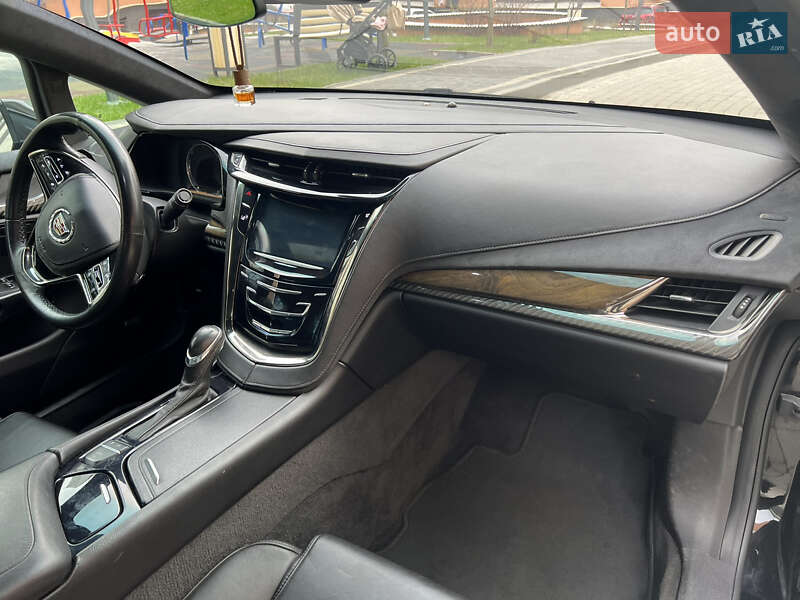 Седан Cadillac ELR 2013 в Ивано-Франковске фото 13 Седан Cadillac ELR 2013 в Ивано-Франковске