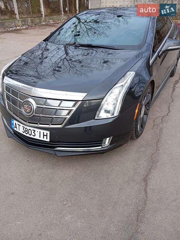 Купе Cadillac ELR 2013 в Ивано-Франковске