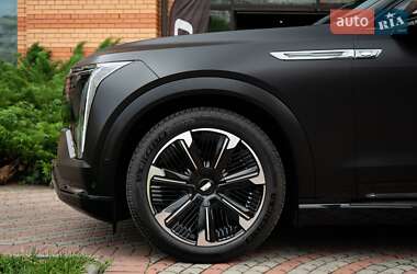 Внедорожник / Кроссовер Cadillac Escalade IQ 2025 в 