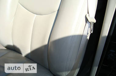  Cadillac Escalade 2003 в 
