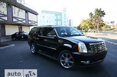 Внедорожник / Кроссовер Cadillac Escalade 2008 в 
