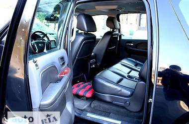 Внедорожник / Кроссовер Cadillac Escalade 2008 в 
