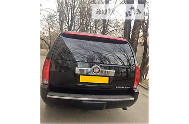 Внедорожник / Кроссовер Cadillac Escalade 2008 в Киеве